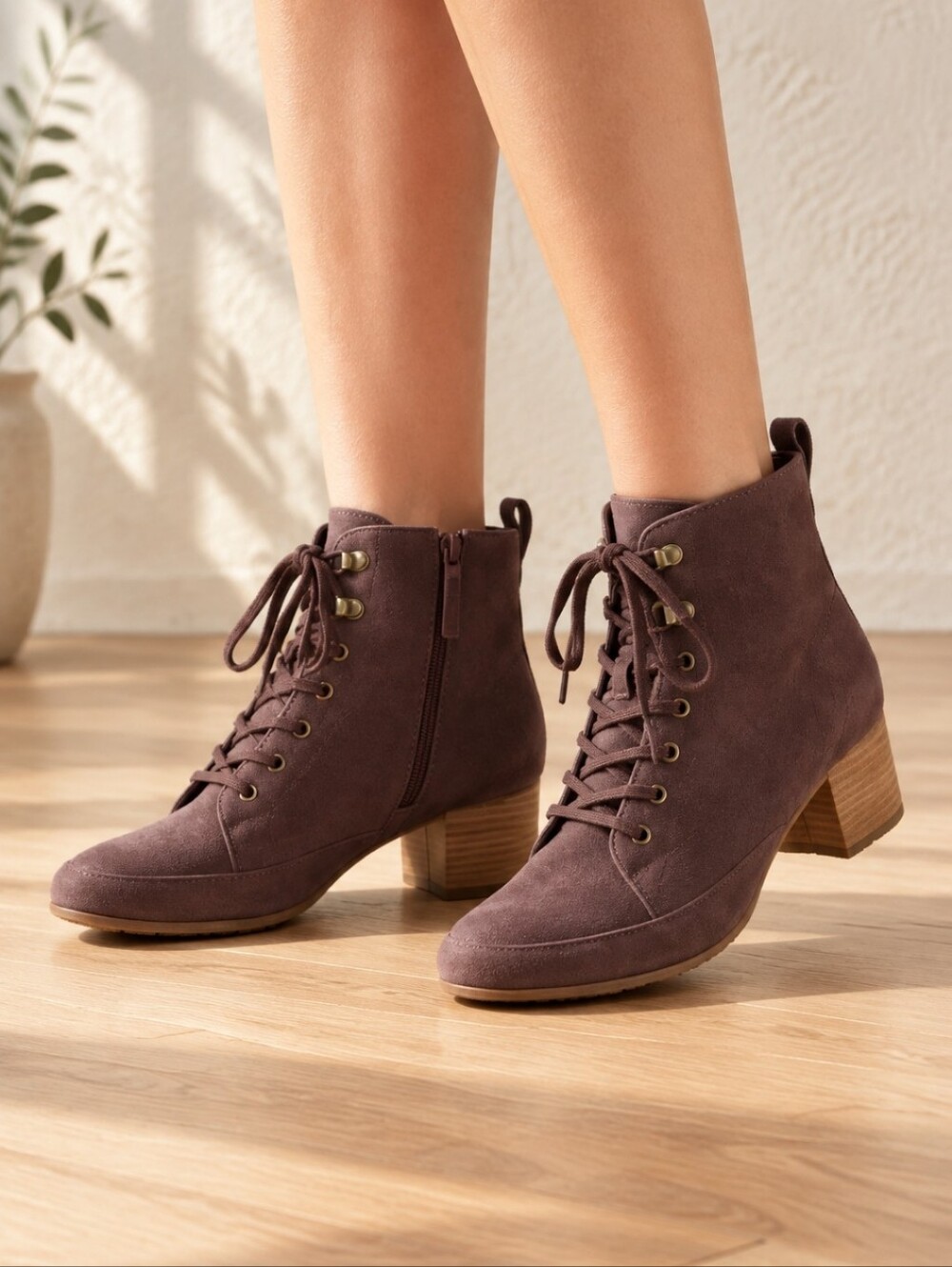 Violet & Red Burgundy Women’s Block Heel Jarvis Lace Up Boots NEW 6.5